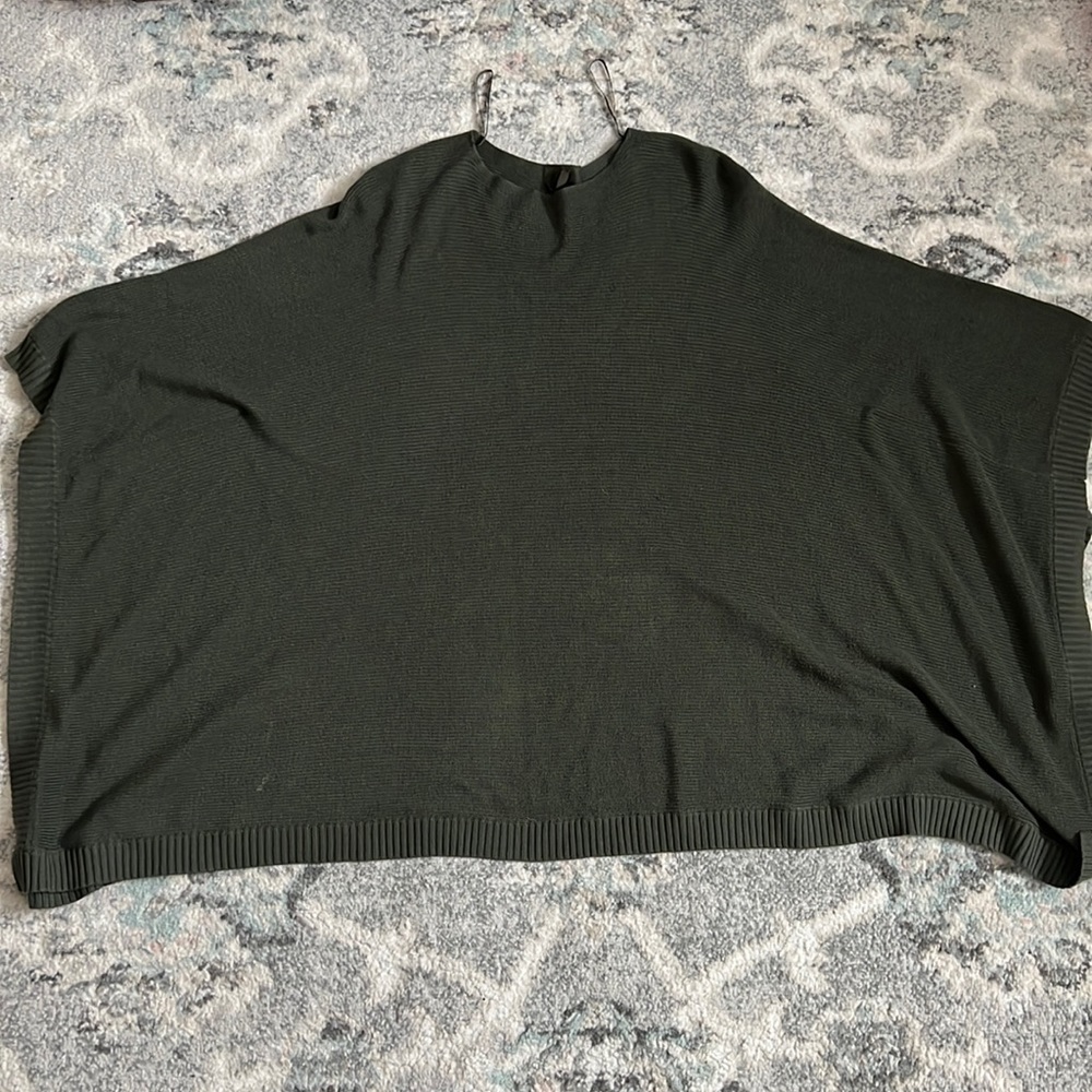 Lululemon Poncho Sweater Divinity Scarf